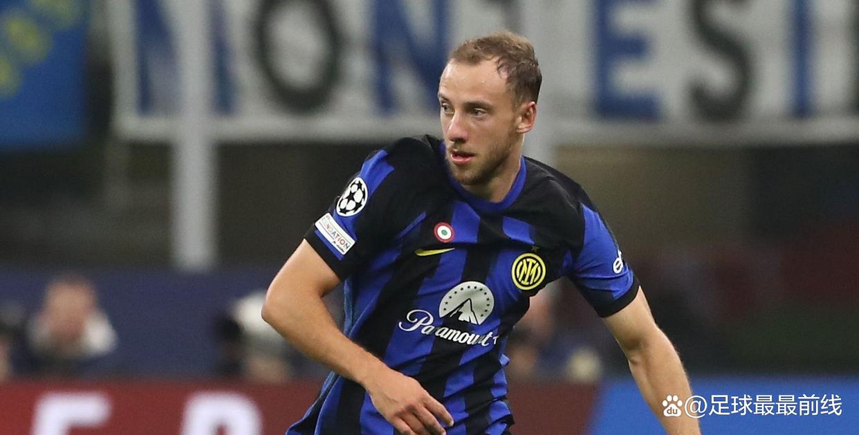 东体：U16国少需找强队热身完善体系；留洋兵团表现证明价值